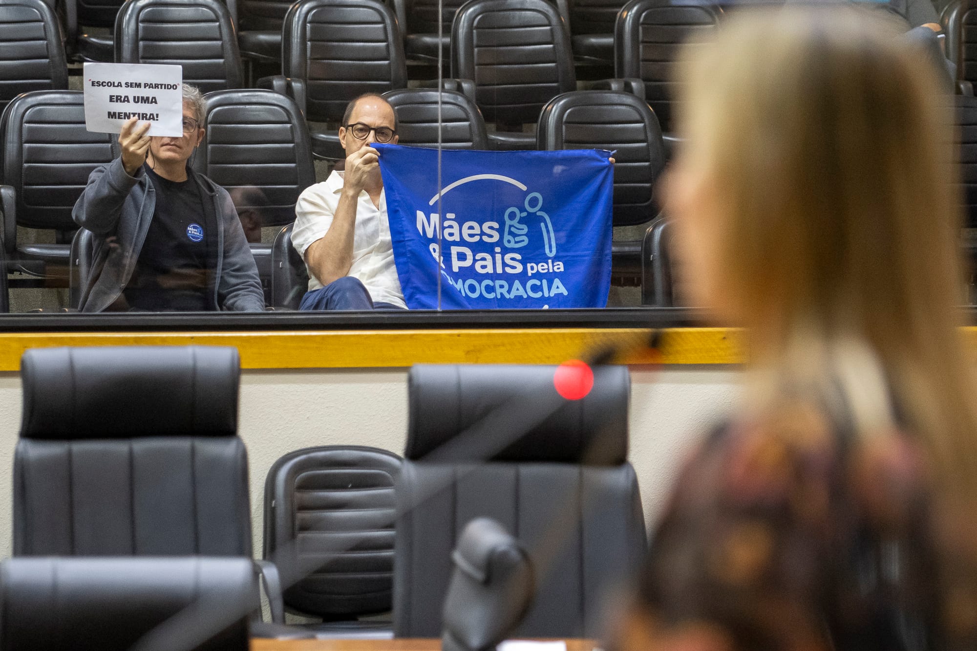 ✉️ TJ derruba Lei da Escola Sem Partido em Porto Alegre