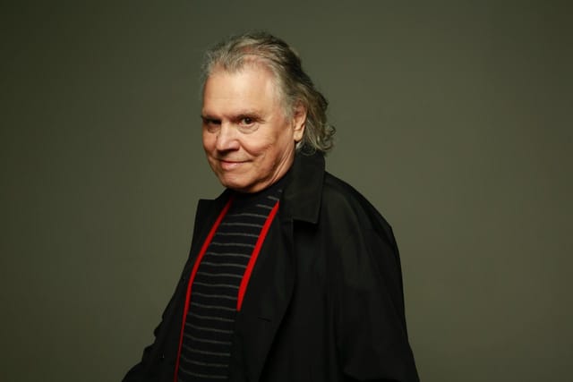 Arrigo Barnabé apresenta mutação de “Clara Crocodilo” no Teatro Simões Lopes Neto